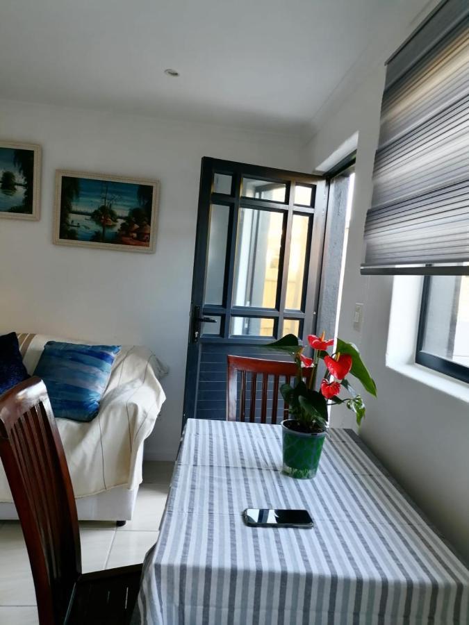 JANGADA COTTAGE SUN VALLEY FISH HOEK CAPE TOWN